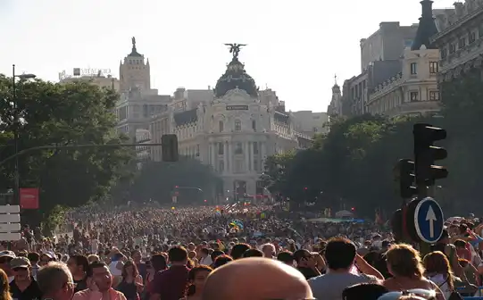 تجمع چندصد هزار نفری در حمایت از فعل شنیع همجنس گرایی